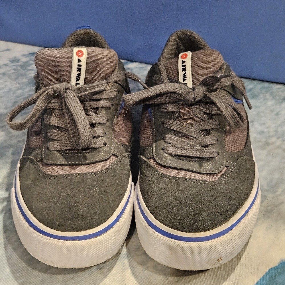 Airwalk Men's Skate Sneakers Gray Blue Lace Up‎ Shoes Size 9